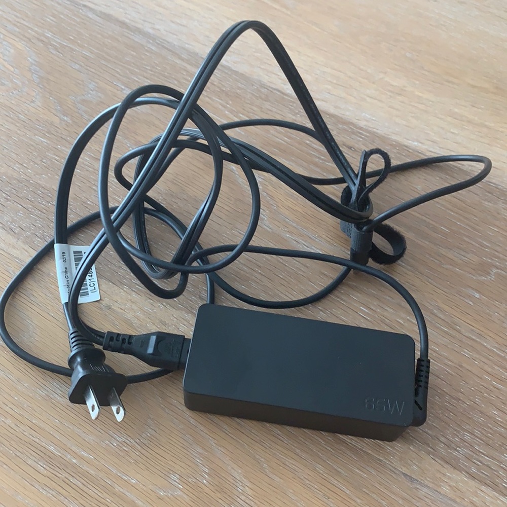 Lenovo 65W AC Power Adapter